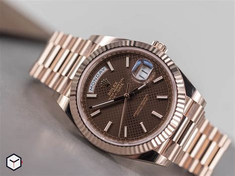 rolex day date chocolate diamond|Mehr.